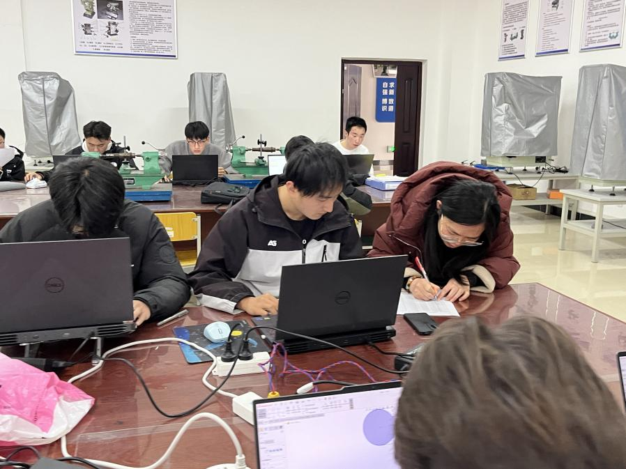 【学风引领】机电工程学院顺利举办“高教杯”大学生先进成图技术与产品信息建模创新大赛院赛